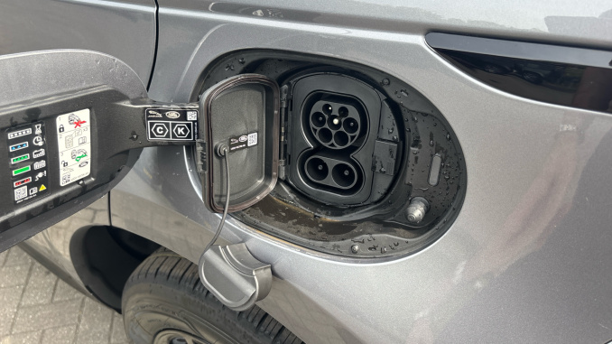 Land Rover Range Rover Evoque 1.5 P270e Dynamic SE 5dr Auto Hatchback - Image 60